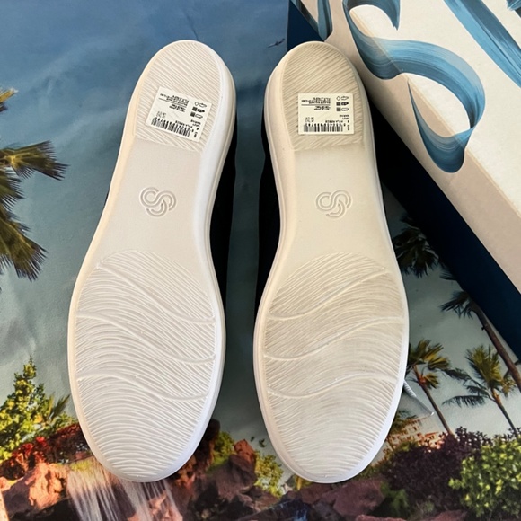 NIB NEW Clark’s CLOUDSTEPPERS Ayla Reece NAVY Sneaker Women’s Size 10 - Picture 5 of 9